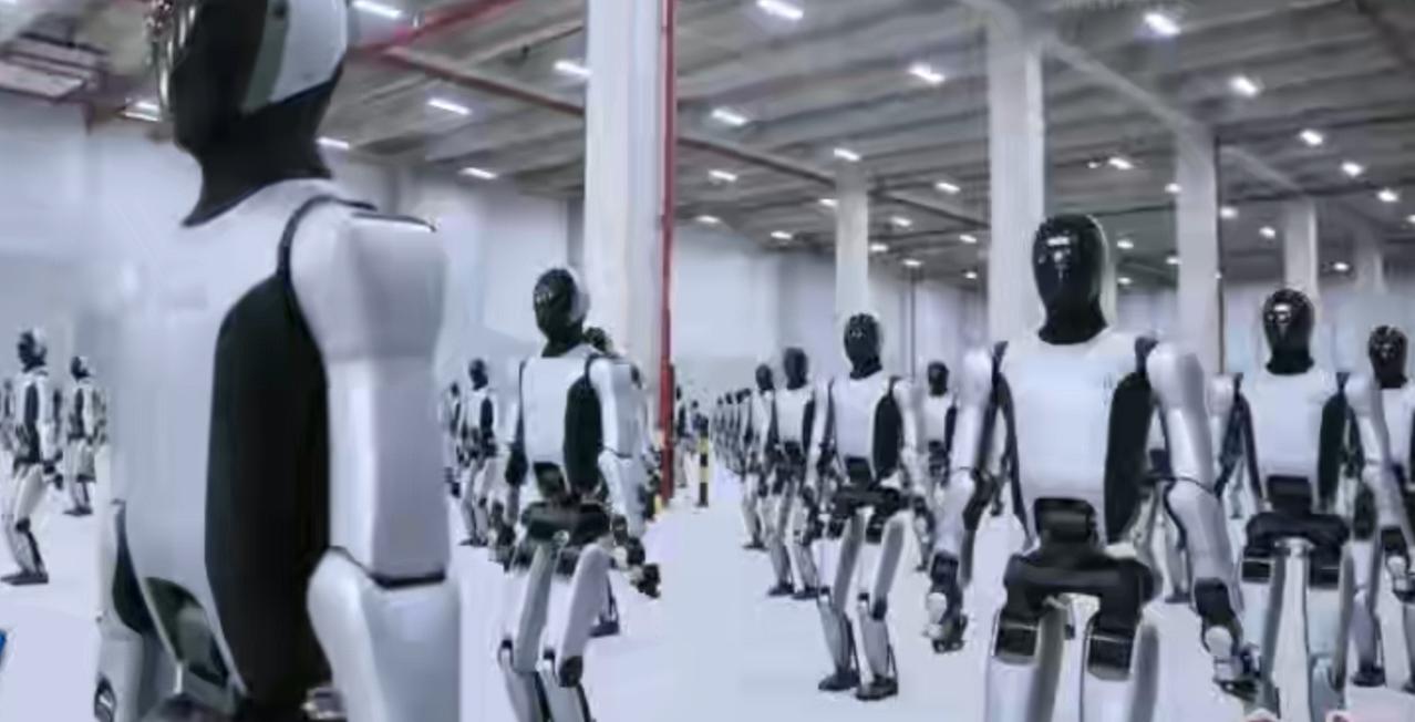 从列队行进的人形机器人方阵，到擂台对决的智能格斗机器人，中国机器人技术正以硬核实