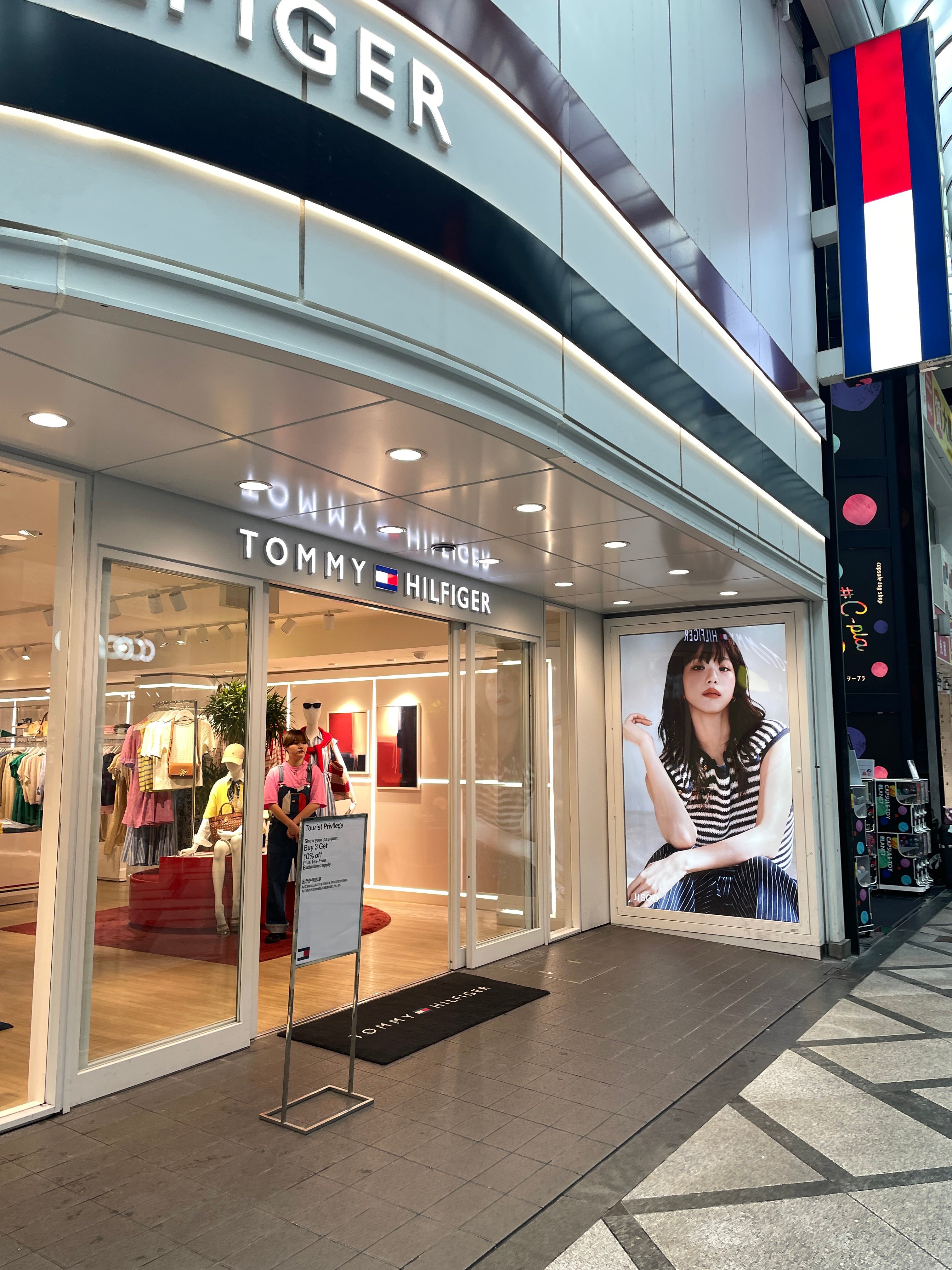 2026/06/05  金智秀TommyHilfiger全球品牌代言人 日本大阪