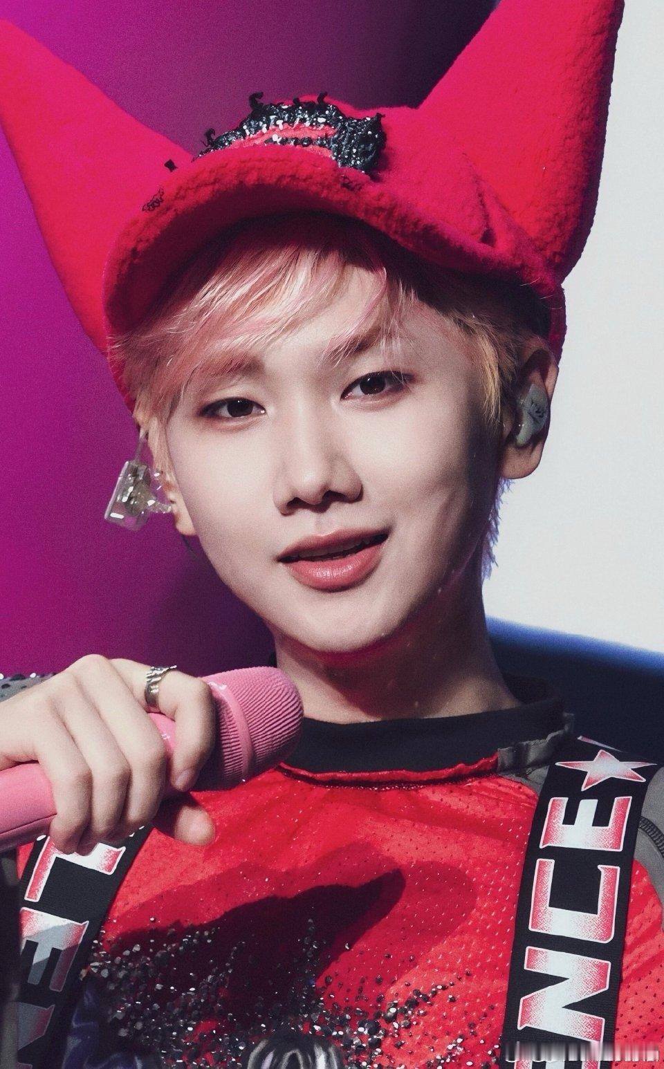 汪苏泷杜比十万伏特首发痛楼 从创作到舞台，汪苏泷始终保持超高水准，才华与颜值双在