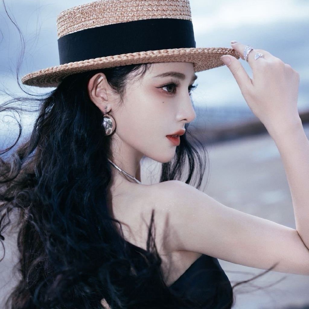 彭小苒我一定会回来圈内的彭小苒[打call]彭小苒感谢九惑大人的托举 ​ ​​​