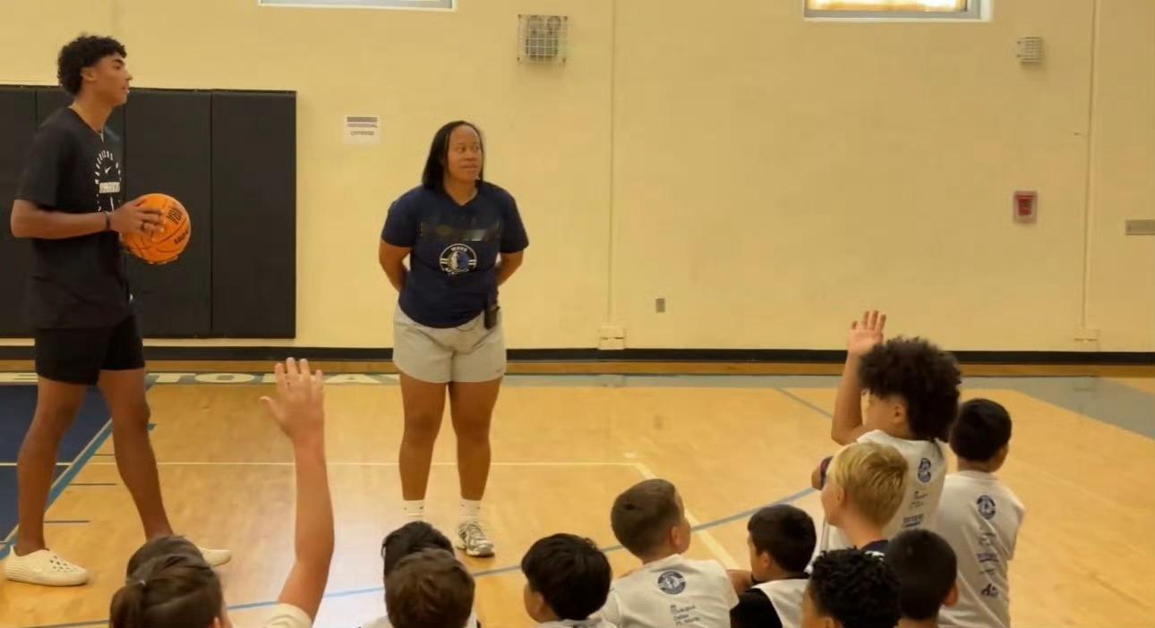 詹球迷：“NBA生涯最开心的一天是哪一天？”克里斯蒂：“是我被交易到独行侠的那一