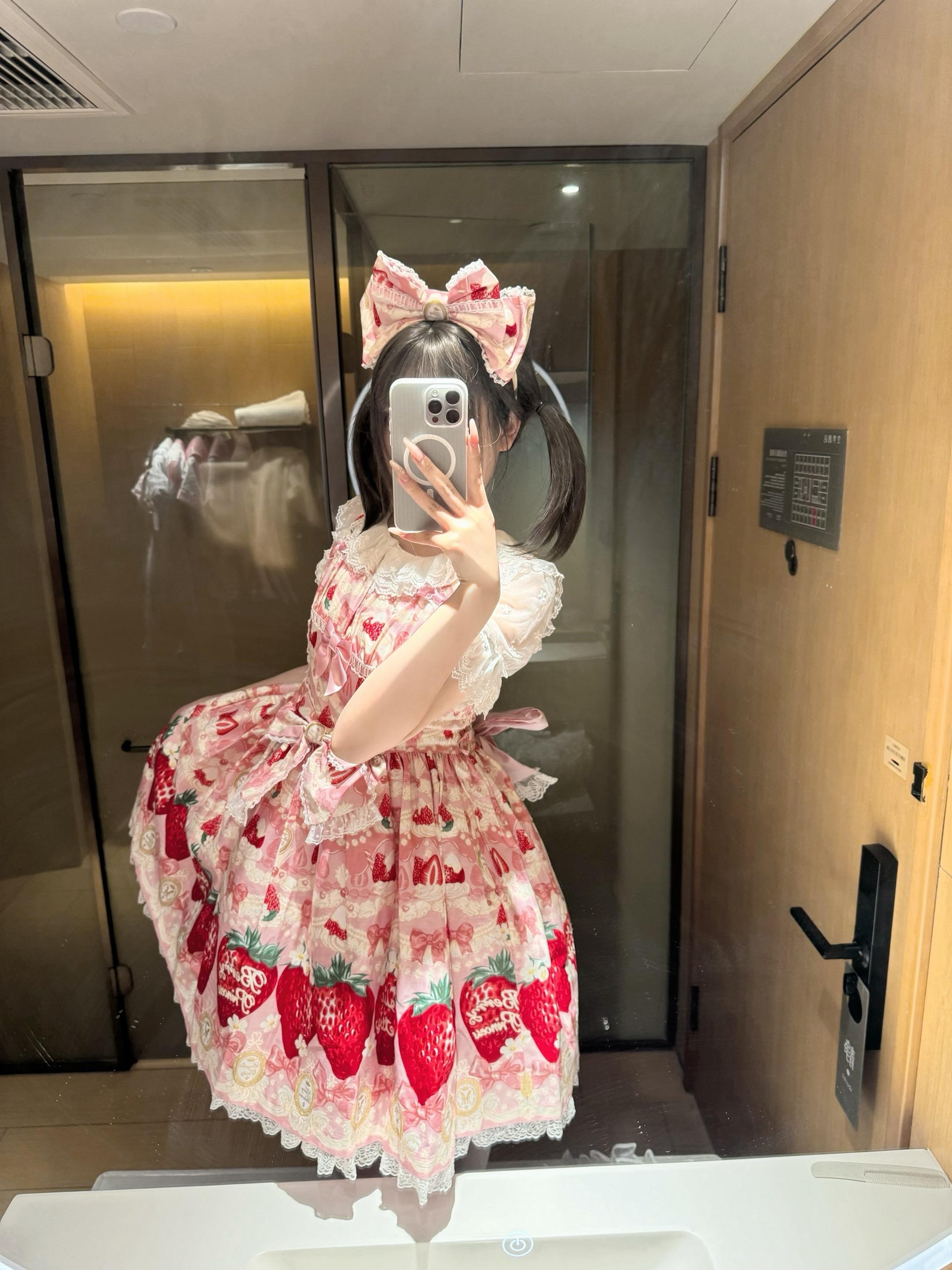 多试试爱自己吧 没人会和你抢的