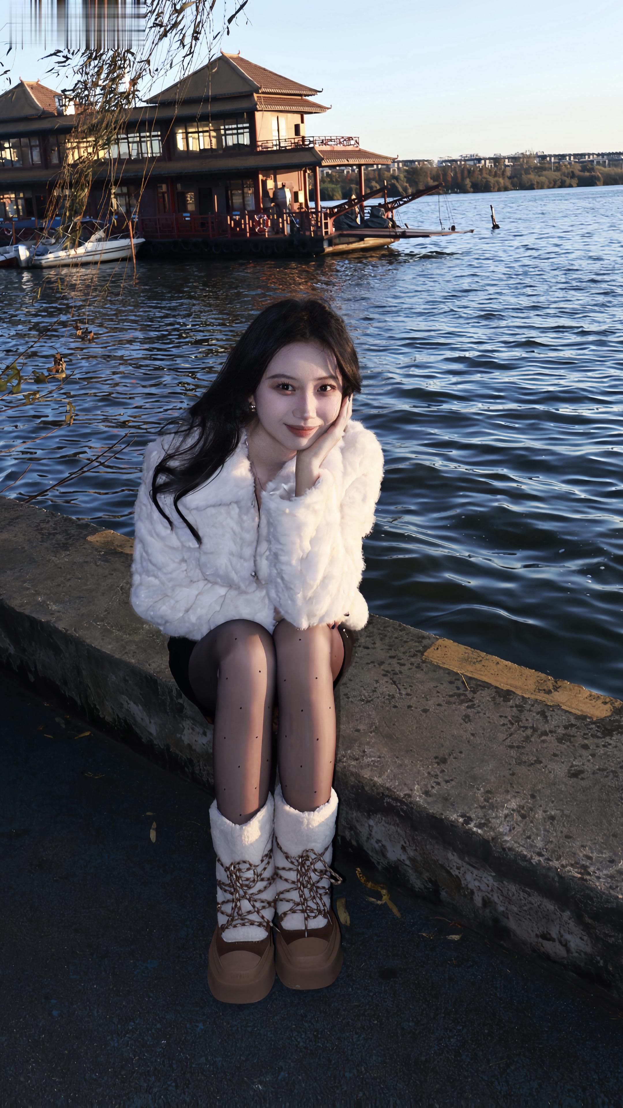 时光的岸上人来了又走