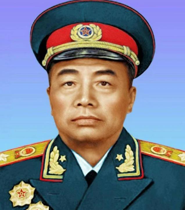很多军迷都有一个疑问：红军三大方面军的总指挥，后来都是开国元帅，毫无争议。可三位
