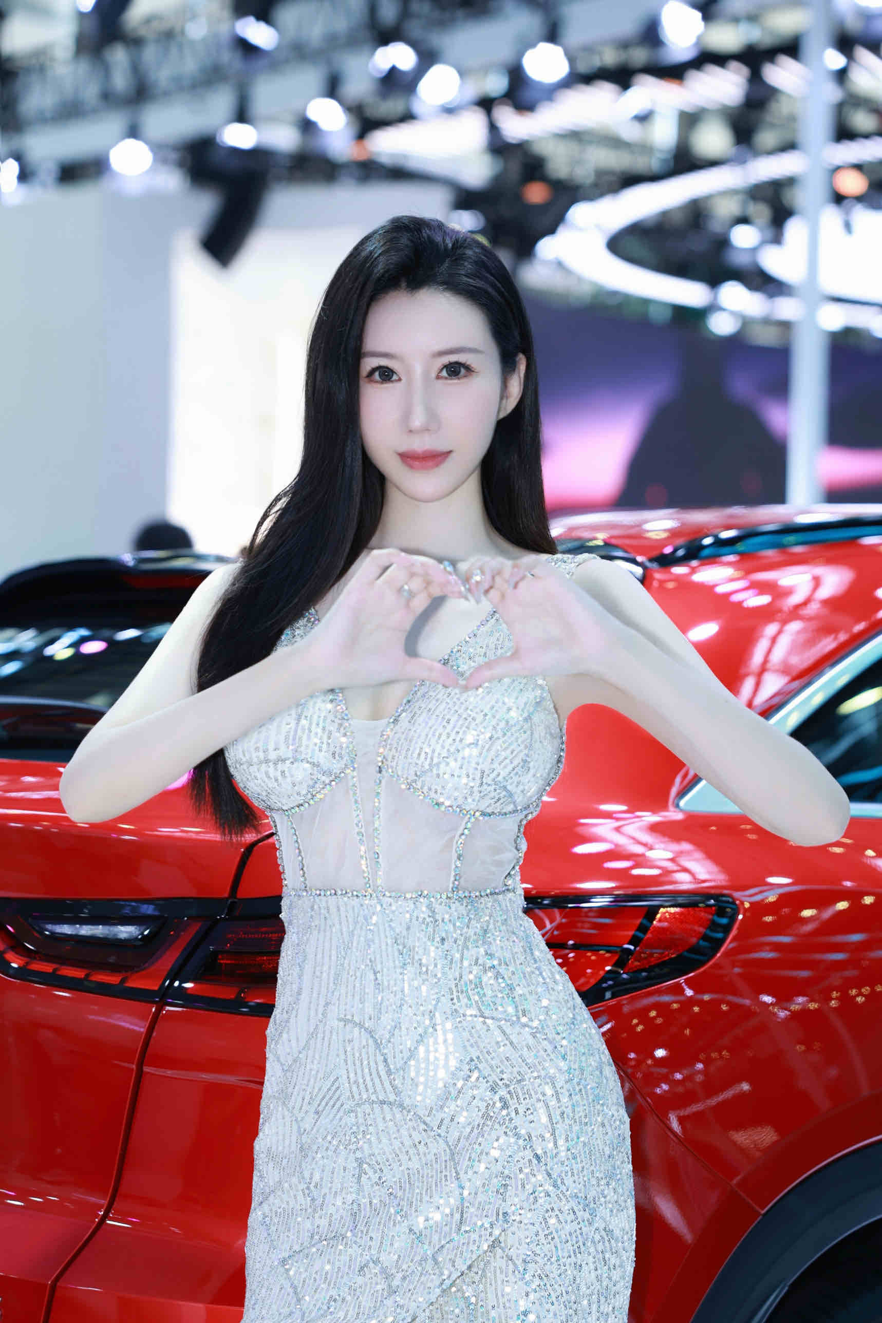在广州气质车模美女 ​​​