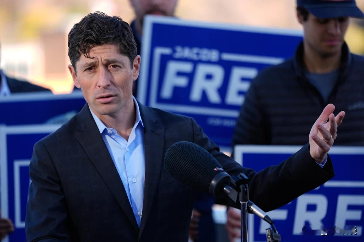 明尼阿波利斯的市长雅各布·弗雷在华盛顿参加全美市长会议，游说参议员

弗雷周四出