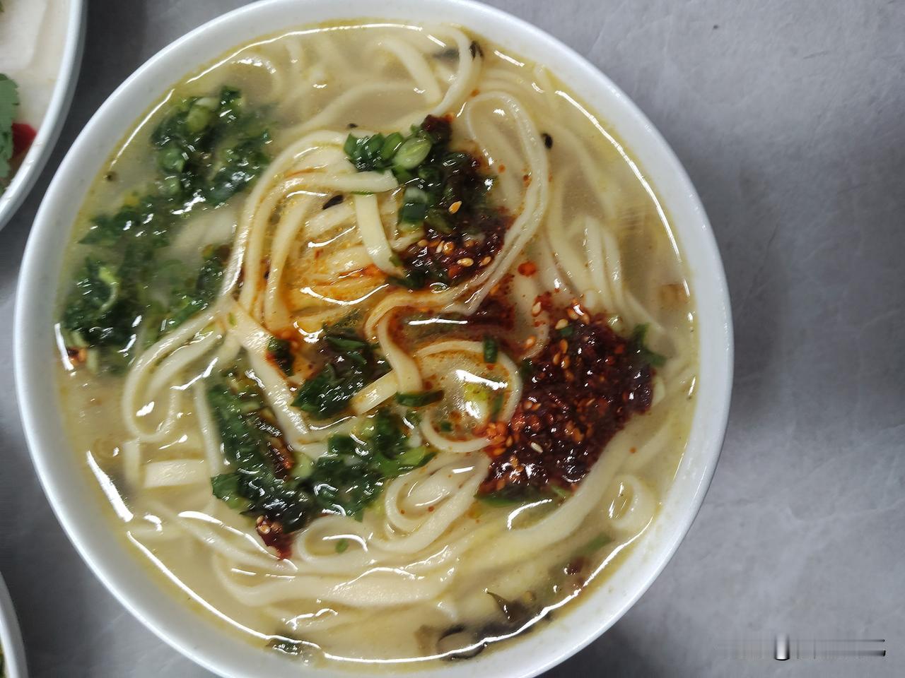 一年四季，这个饭不吃，口里就难受，起火。

浆水面，调节阴阳，降燥除火。冬日干燥