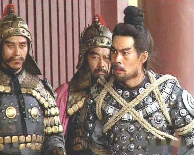 199年，曹操活捉了吕布，吕布进言：“丞相为主将，我为副将，你我联手必可平定天下