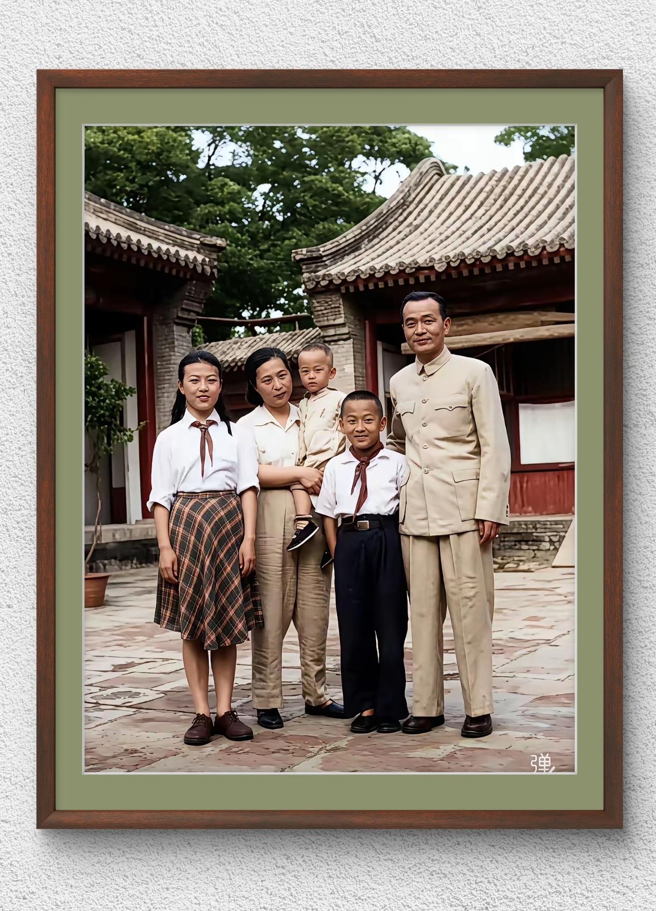 毛主席的秘书——胡乔木一家