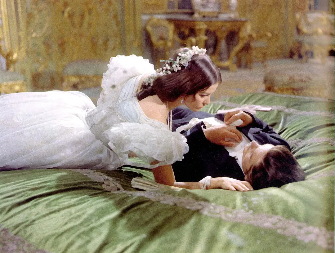 晚安🌙今天是卢基诺·维斯康蒂忌辰50周年。 