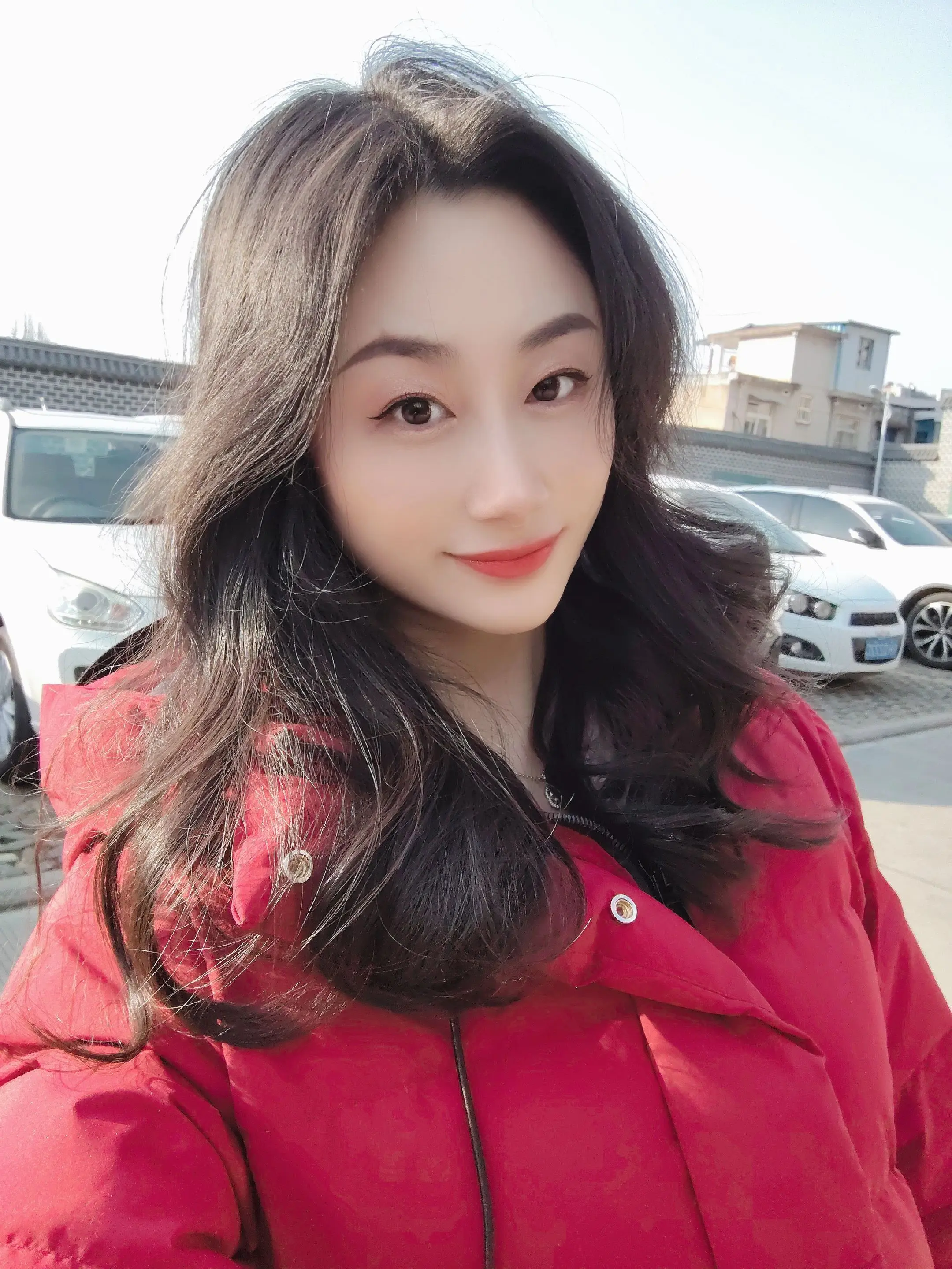 这一年就要结束了，那就祝走散的人再也不相逢，相逢的人再也走不散，开心的...