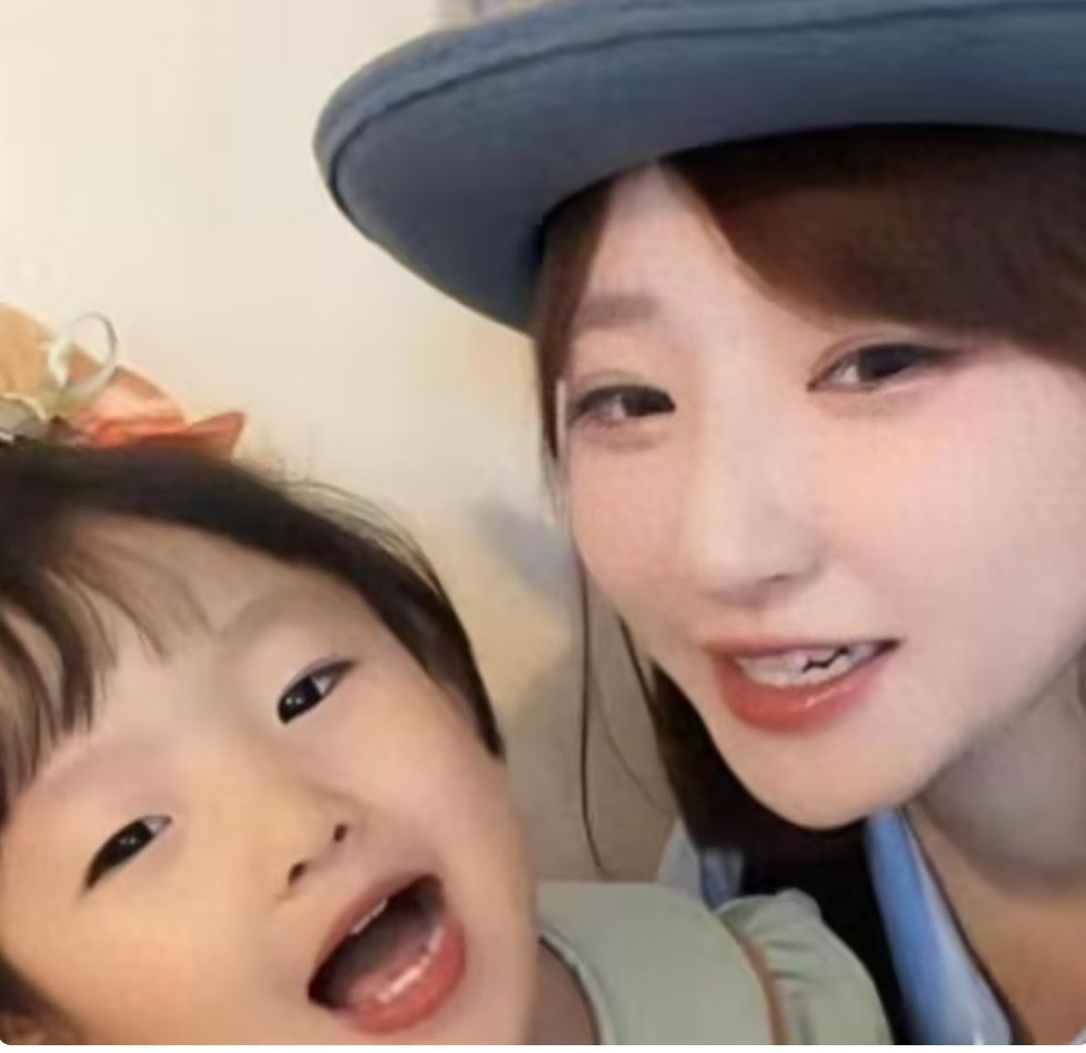打脸黄一鸣！网红新建账号再被封禁 3年策划48次离婚，王思聪难堪 