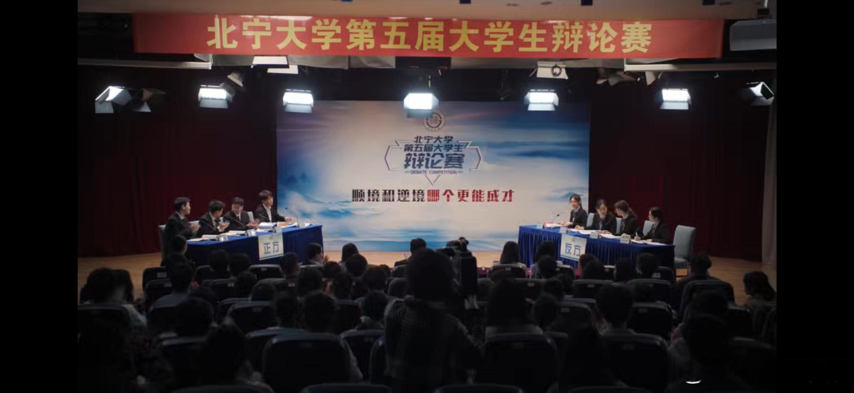 关晓彤生逢其时剧宣人脉生逢其时今日开播被关晓彤的剧宣人脉狠狠惊艳！众多好友前来打