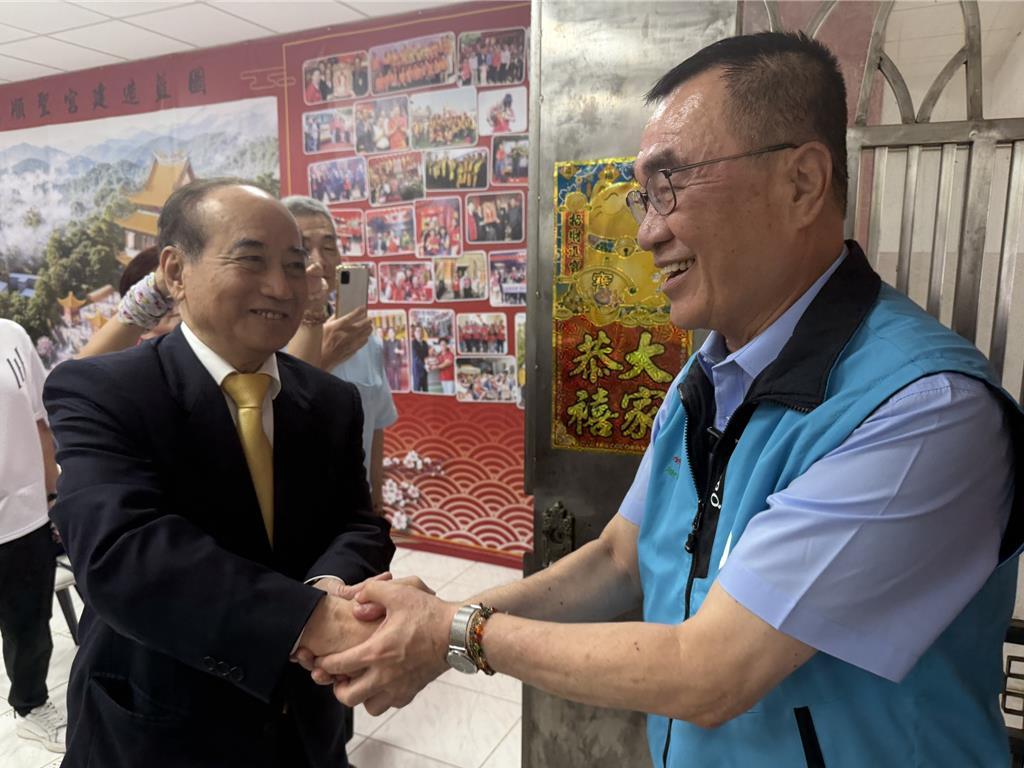 王金平725不上凯道，另有行程安排。
王金平也同步对外说明，因725当日已有既定