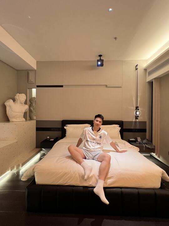 住进长沙我心目中top1的crush宇宙酒店