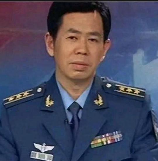 坐拥再多航母五代机也没用！戴旭曾经早就点破了十分现实的难题：面对外部不断寻衅的势
