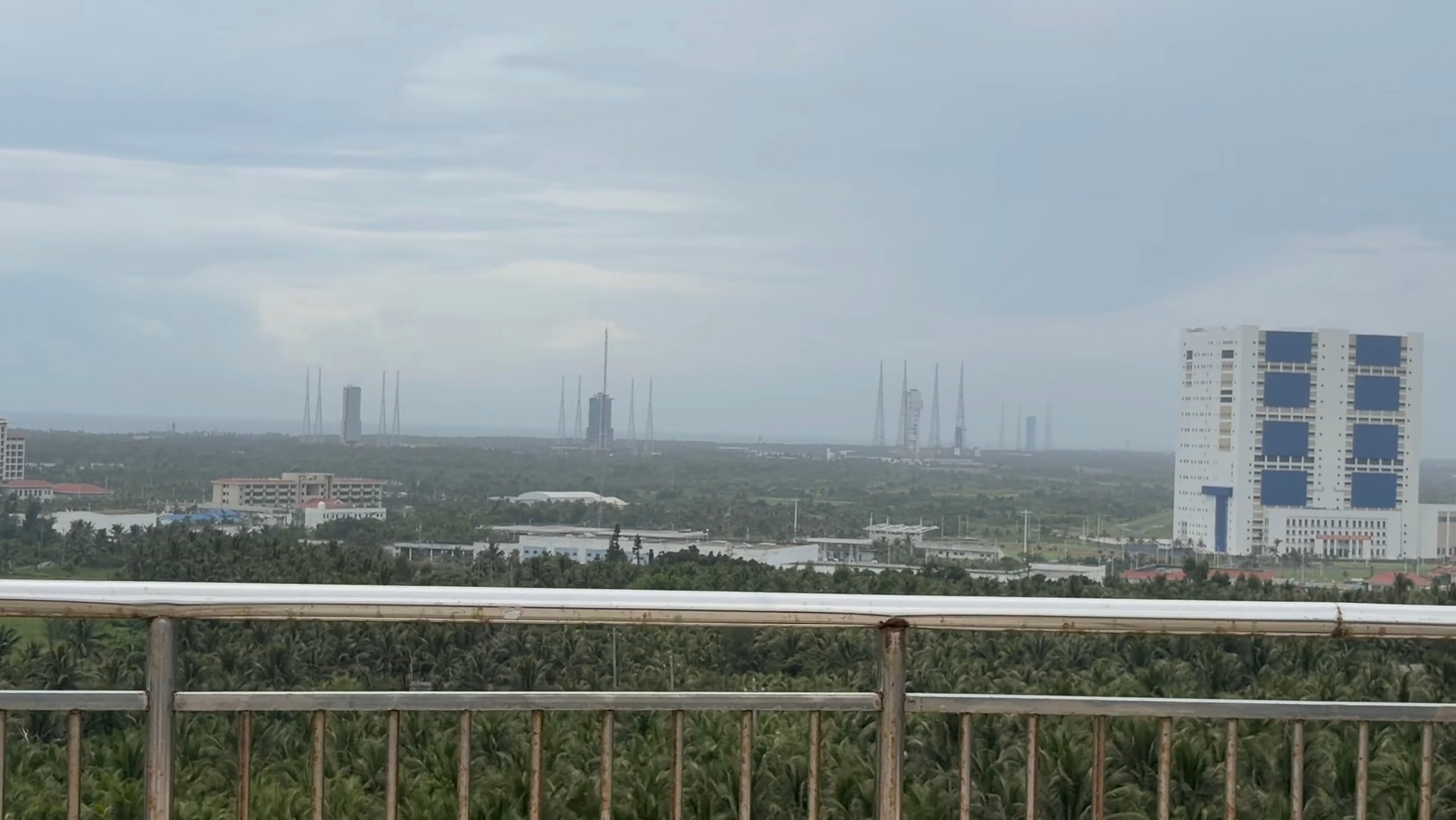 海南最近的天气都是雨雨雨…… 