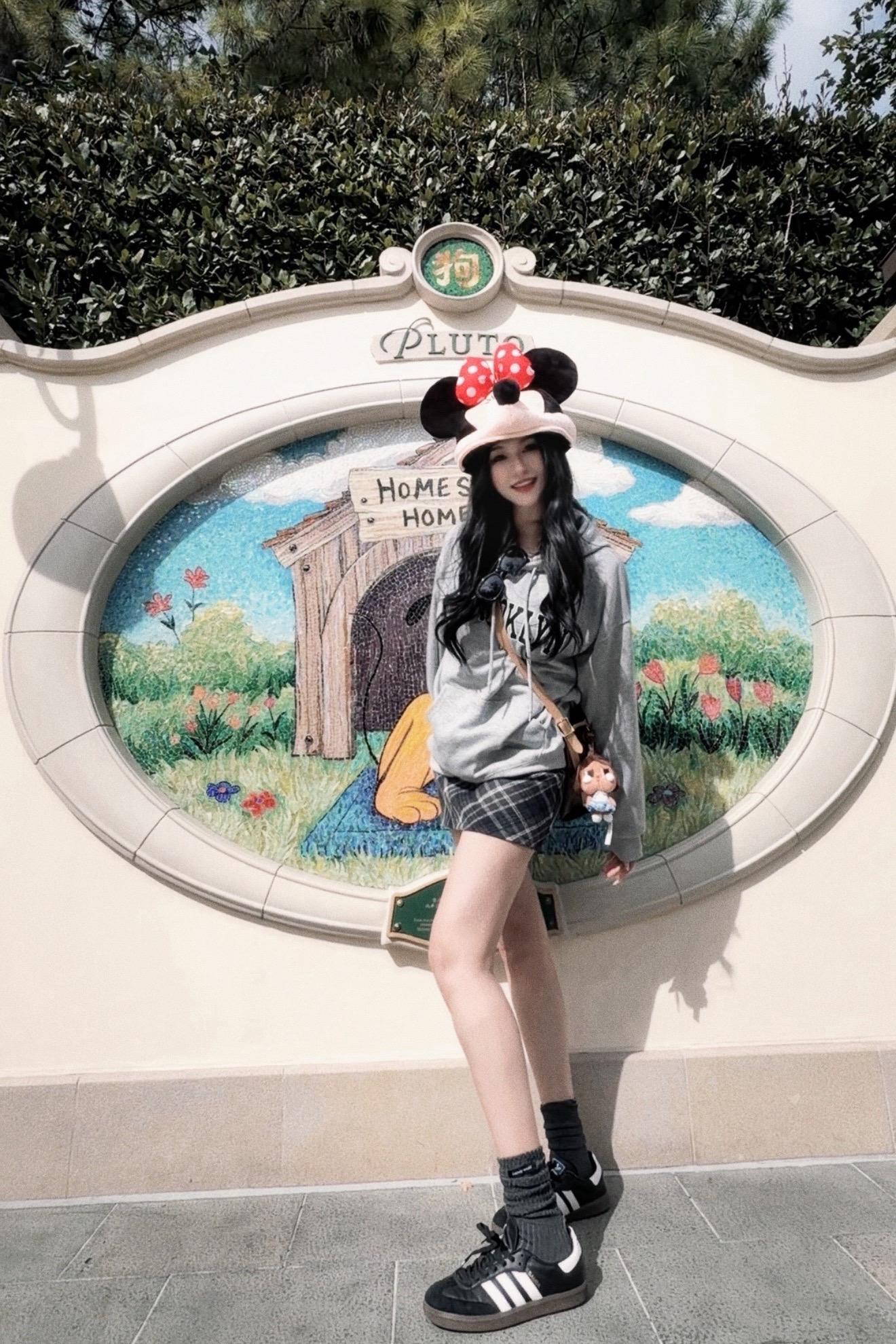 今天幸福得没话说🏰