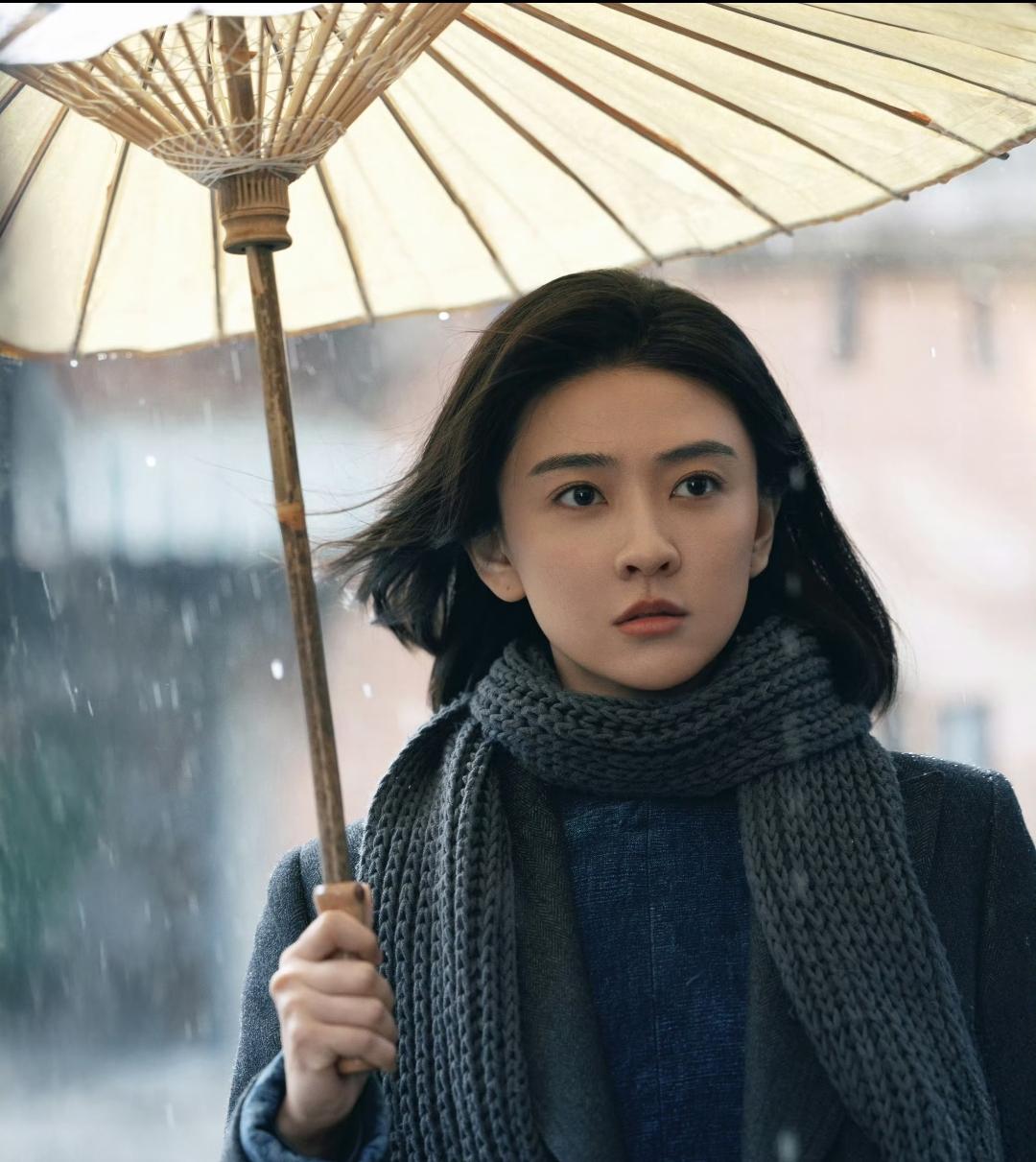《醒来》宝藏演员盘点
梁洁确实是全最剧最大黑马，打破大家对她的固有甜宠印象，她把