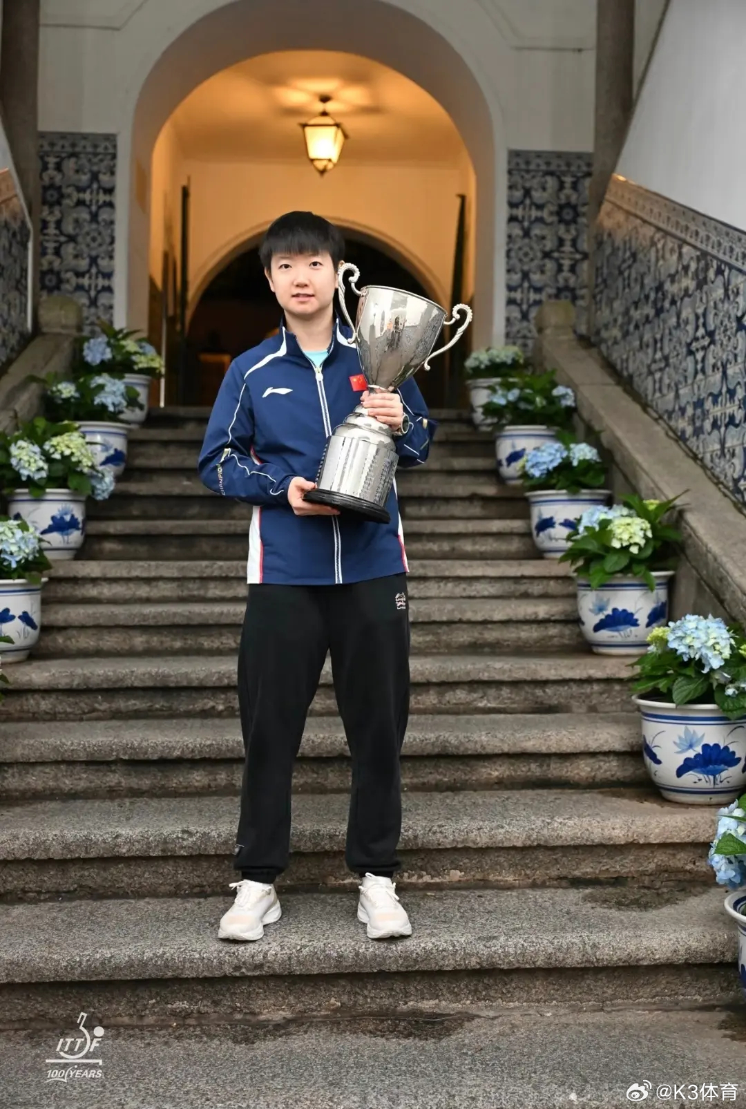 孙颖莎王楚钦澳门城市宣传照澳门世界杯双冠封神！孙颖莎三连冠、王楚钦首夺男单冠军，