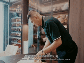 纪录片泳者孙杨定档 纪录片泳者孙杨定档0930 宣传片的画面一下子把人拉回曾经熬