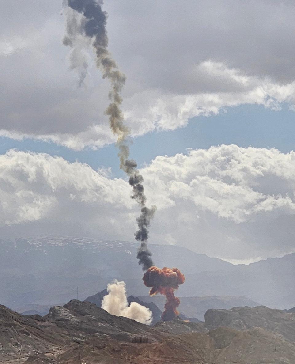 伊朗之所以现在还能坚持反击，说白了，靠的就是地下导弹城，一场持续四十年的豪赌。他