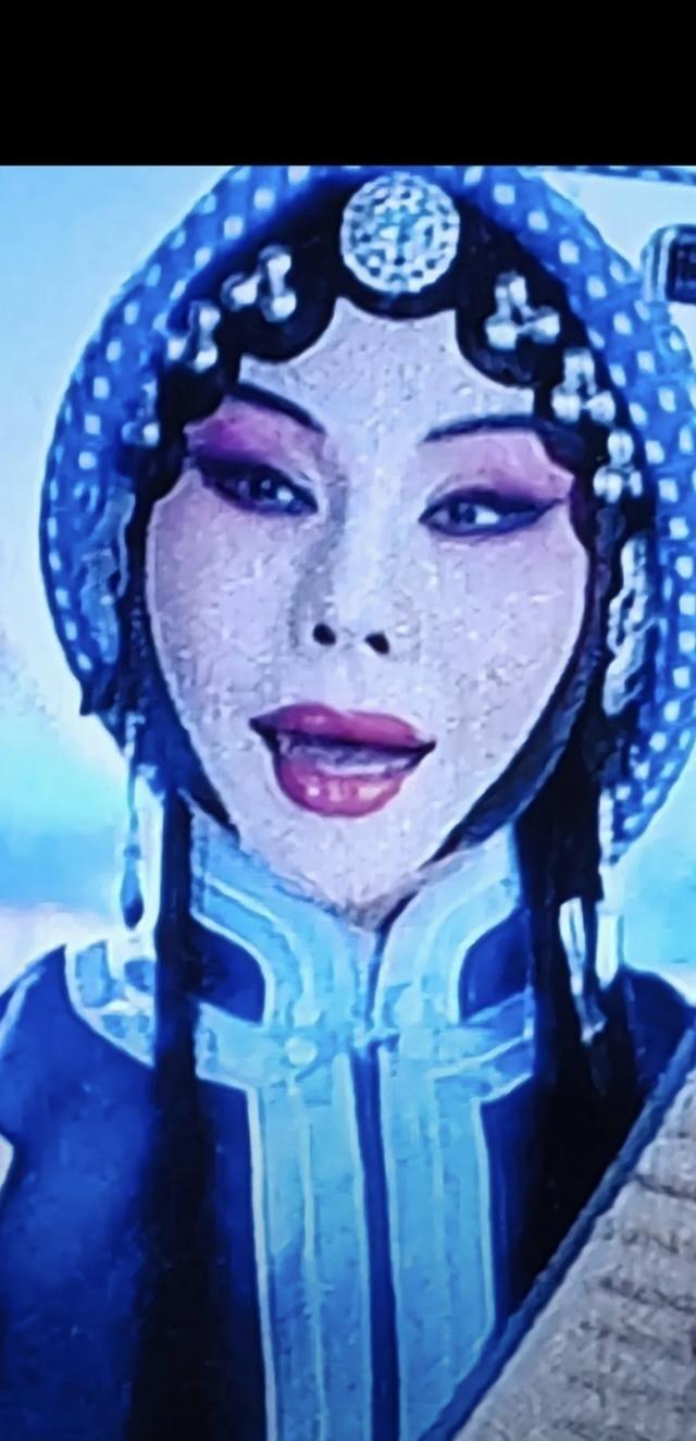 央视11频道为何两周内再播赵秀君版《秦香莲》，老戏迷想看的张君秋版去哪了？

央