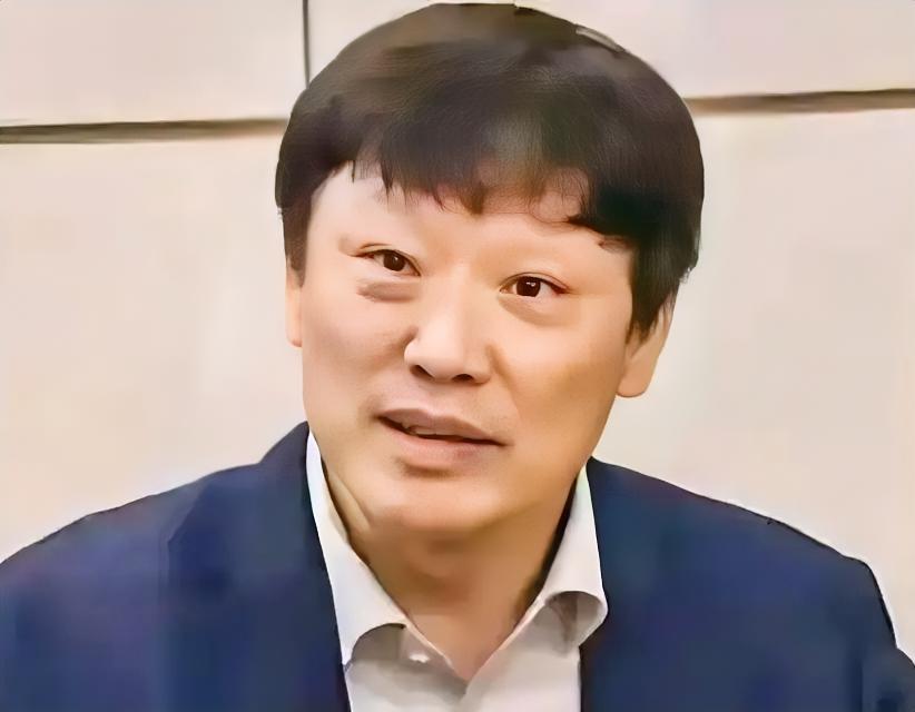胡锡进10月20日深夜发文，语重心长地就近日欧洲多国动荡发表评论，称“不仅法国人