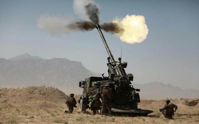 每天认识一件兵器 法国CAESAR自行火炮CAESAR（凯撒）自行火炮是法国研制