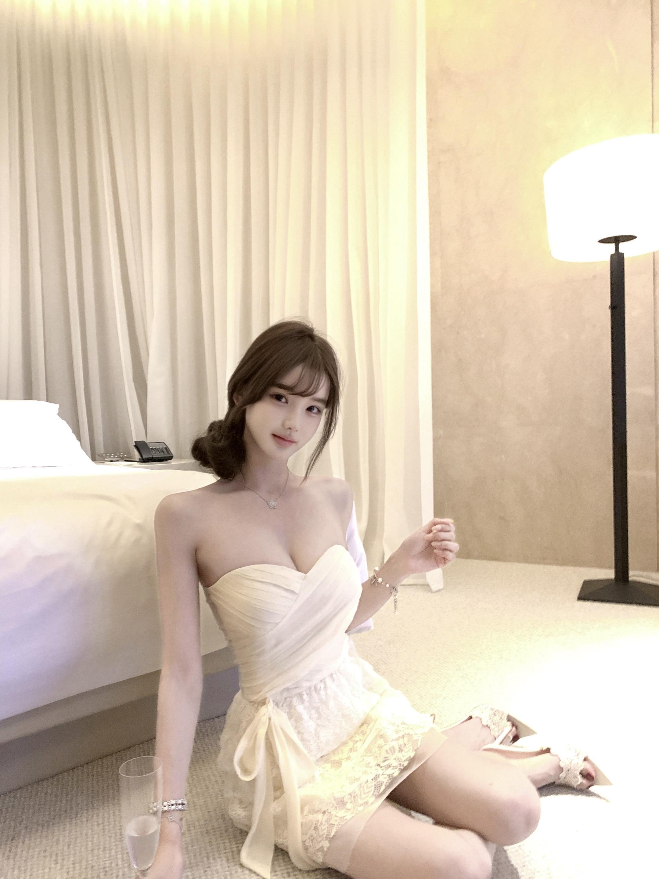 我们好久不见。