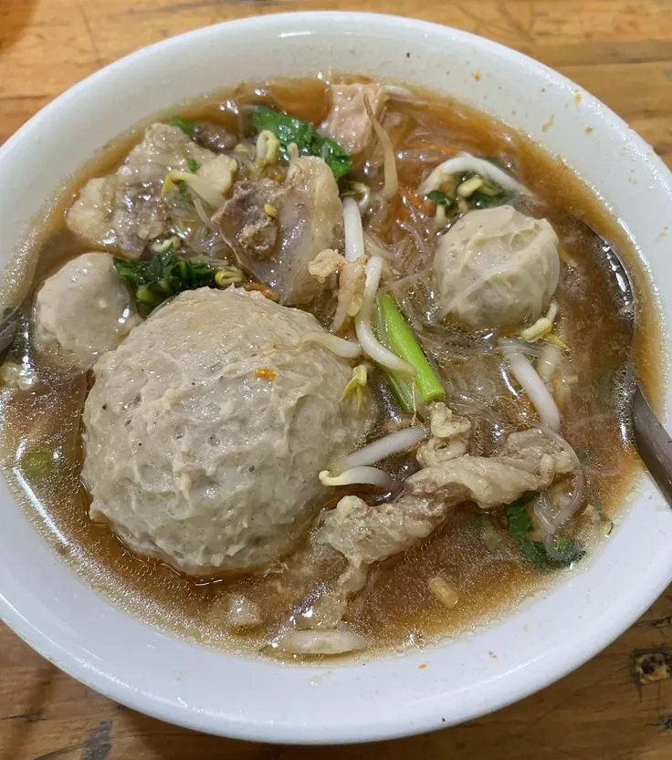 街头巷尾的牛肉丸粉丝