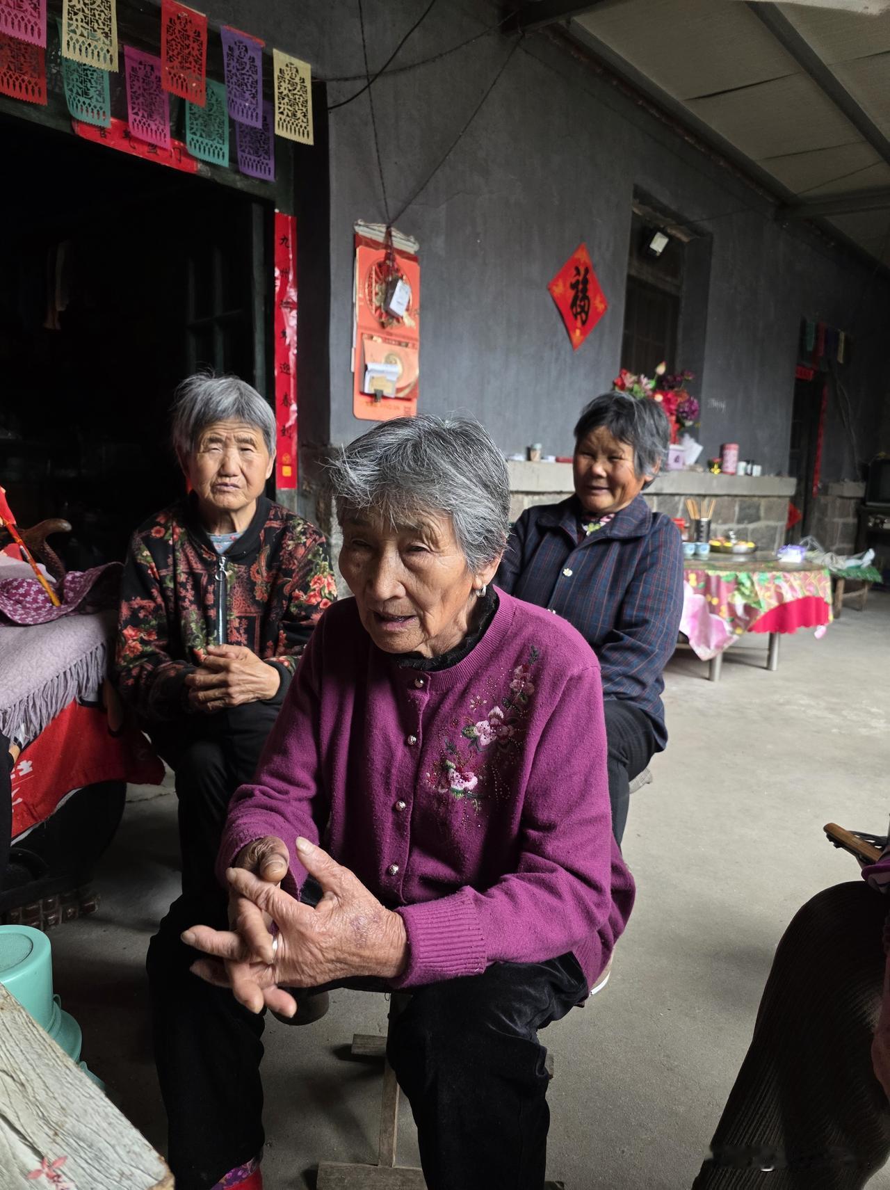 钦佩：这个因骨折住院的81岁婶子，住院期间感动了另一个老人……

10天前，这个