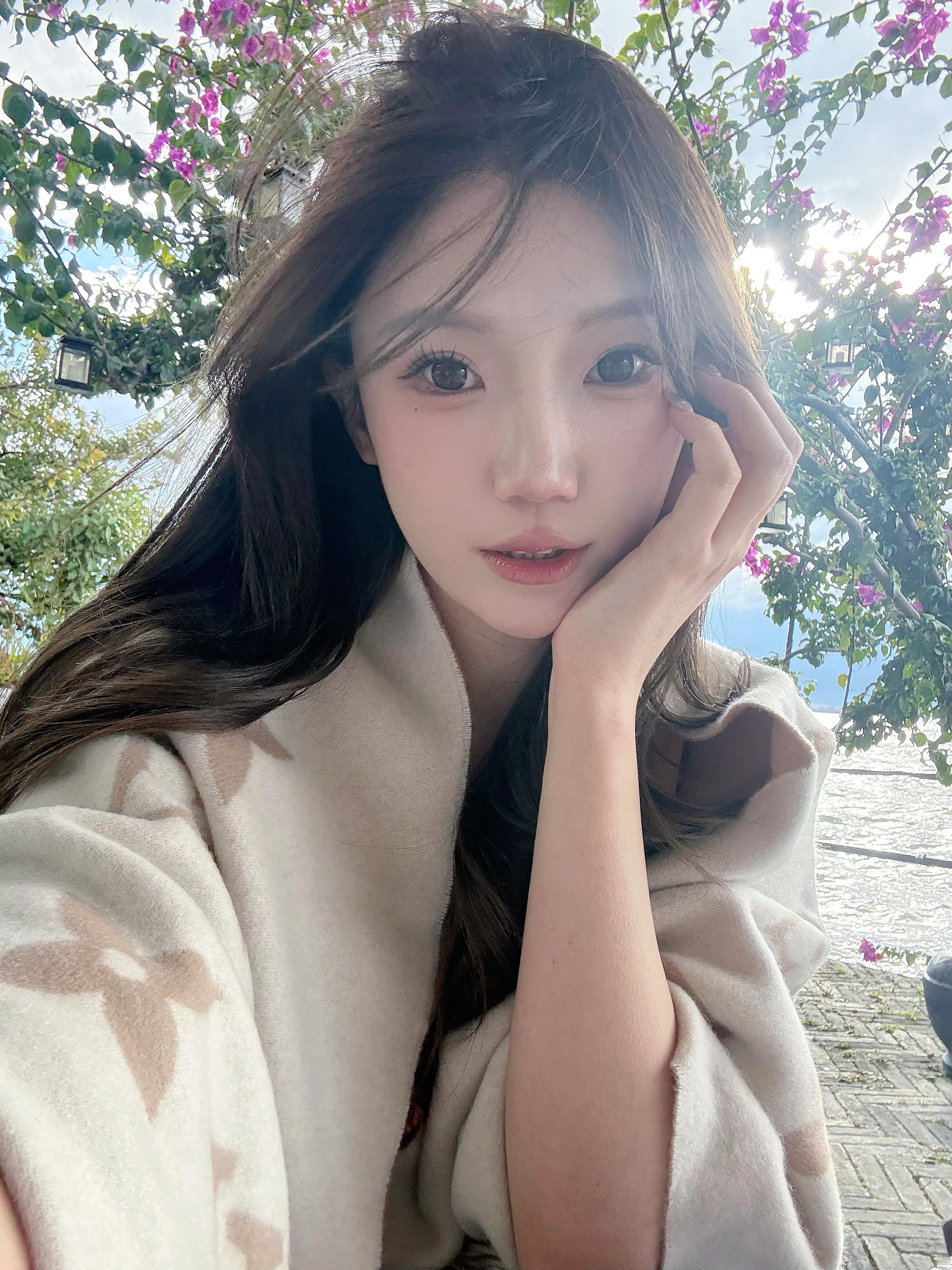 风吹过来都是温柔嘟😚 