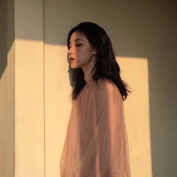 ☕️“ 娶谁都需要房子，娶谁都需要努力挣钱，但你永远都不要说，为了我而努力这种话