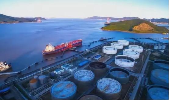 区别对待！中国全面断供日本成品油！截止目前，中国已全面停止对日本的成品油供应，汽