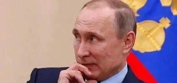 俄乌打了快四年，一直以为 俄罗斯人 最恨的是 乌克兰 ，再不济也是 美国 。结果