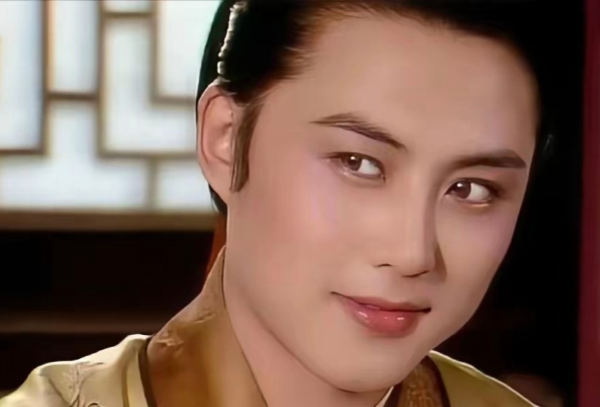 87版红楼梦演员高宏亮第一眼惊为天人，老了依旧是帅大叔 