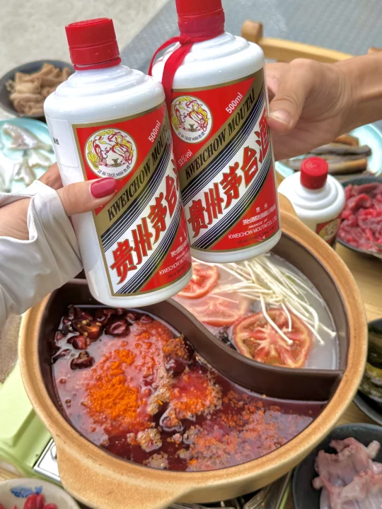 茅台地摊火锅！人均30+吃出地道市井味🍲