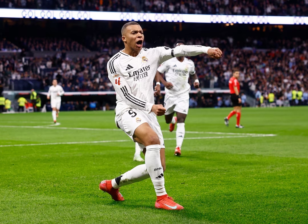 皇马在过去5次对阵巴列卡诺的比赛中只赢了一场。 