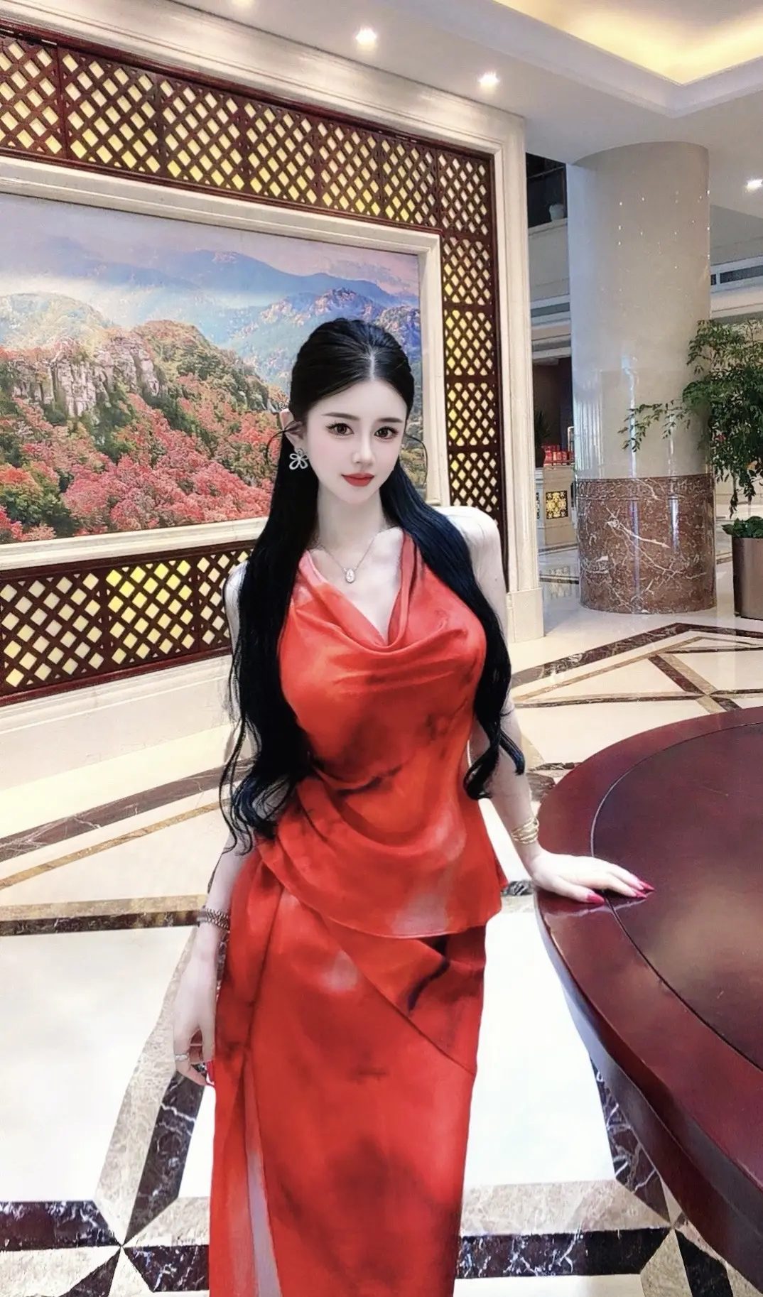 “纵此生也不过百岁，何必沾染愁滋味”