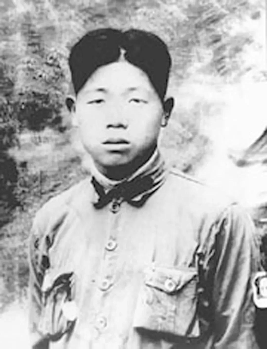1937年深秋，晋北忻口前线的炮声日夜震颤着大地。23岁的陈锡联率领八路军一二九