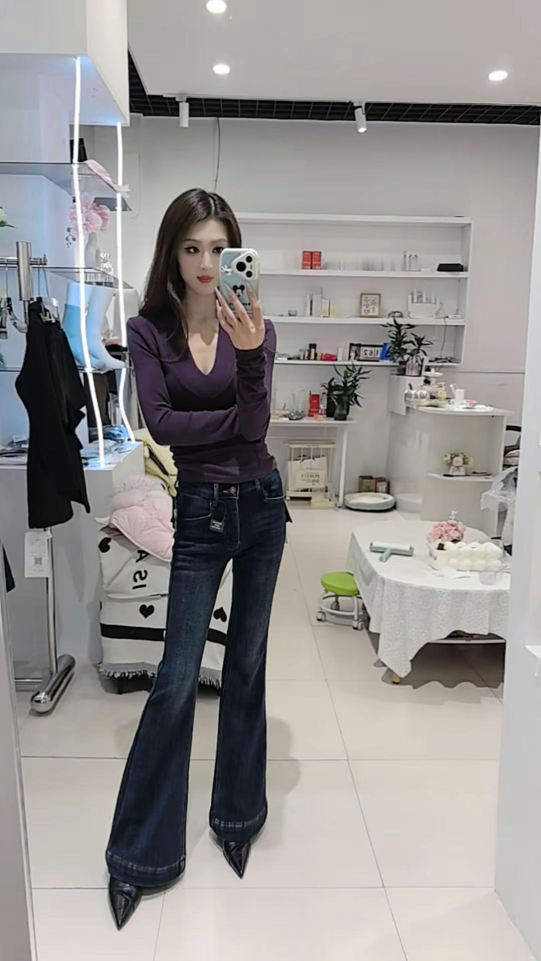 御姐穿搭。高级感打底