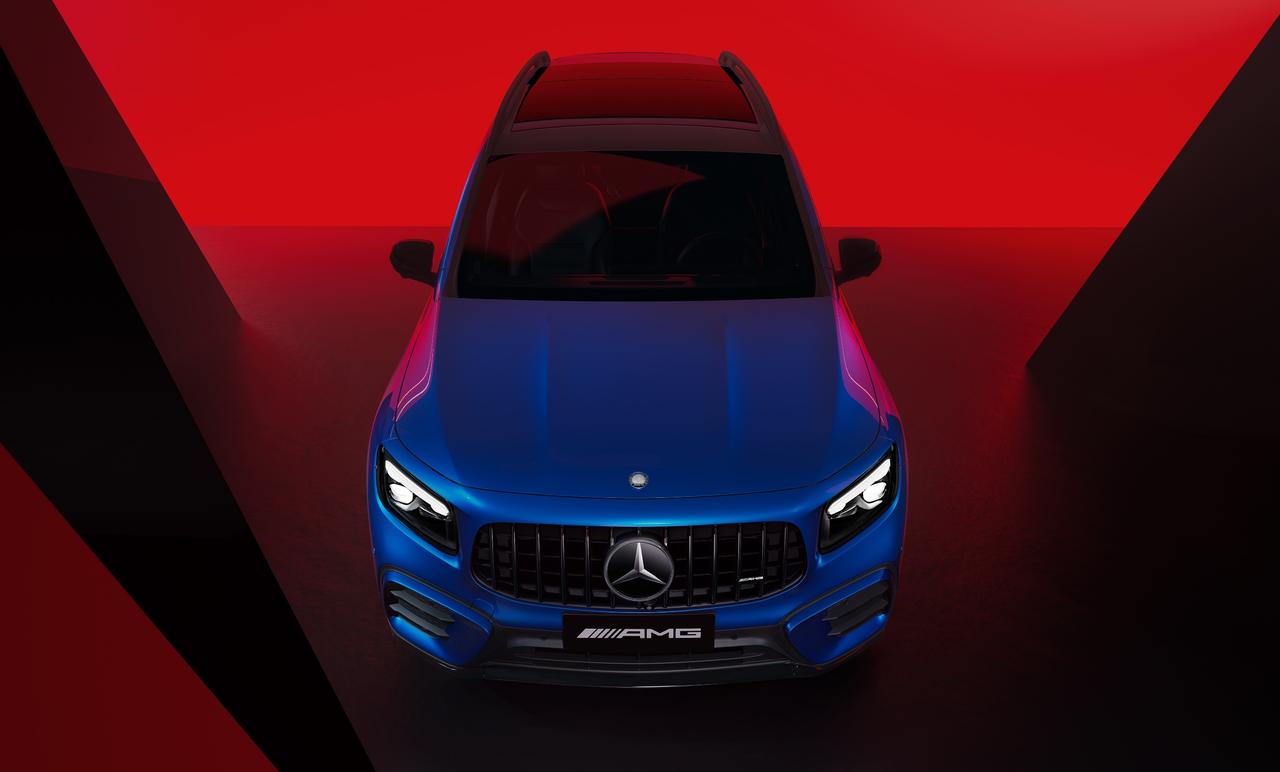 奔驰GLB AMG新款上市，直涨5400块！
就为了把L2辅助驾驶从“选装”变“