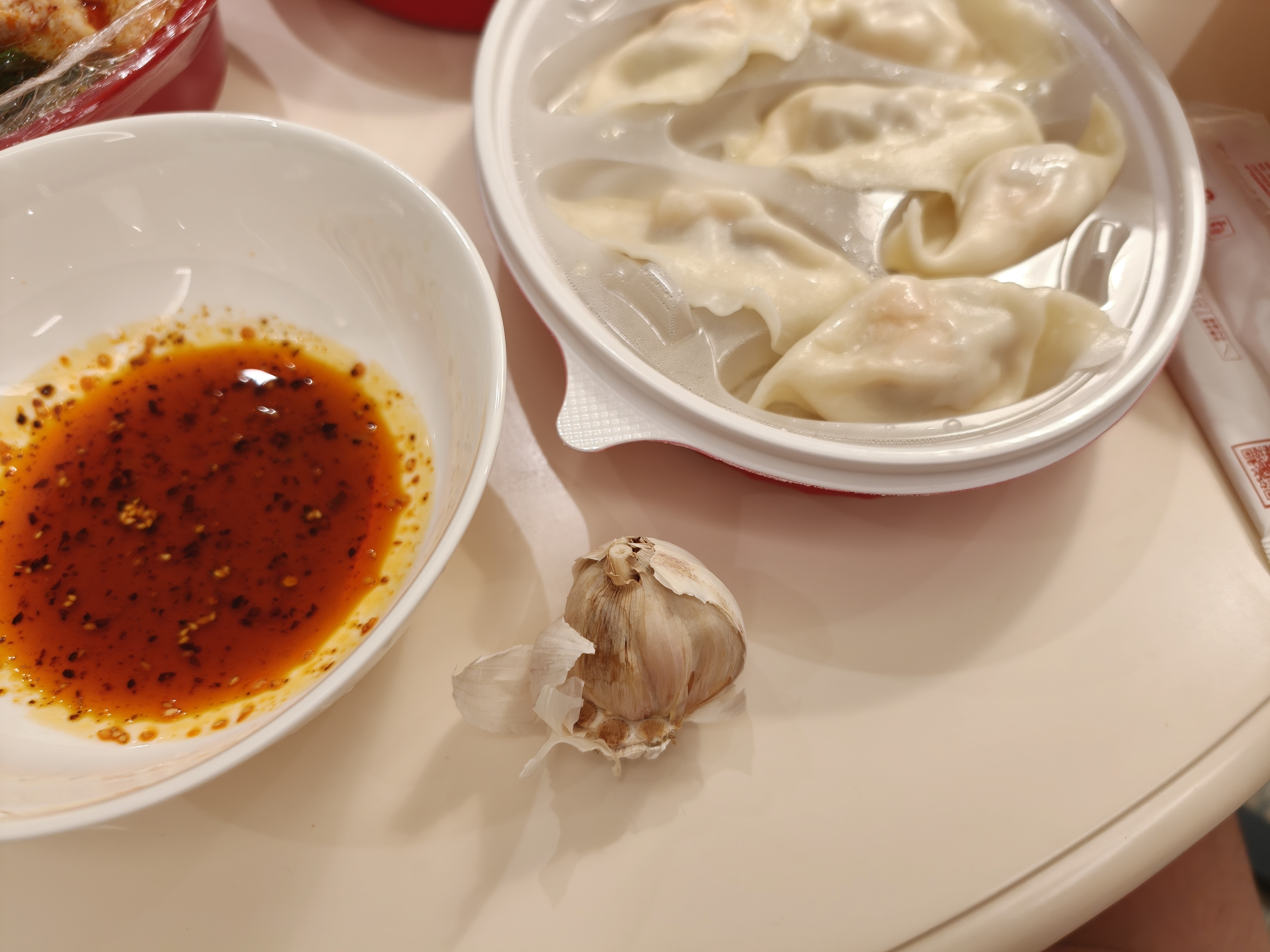 不见人真好，能吃蒜[喵喵] ​​​