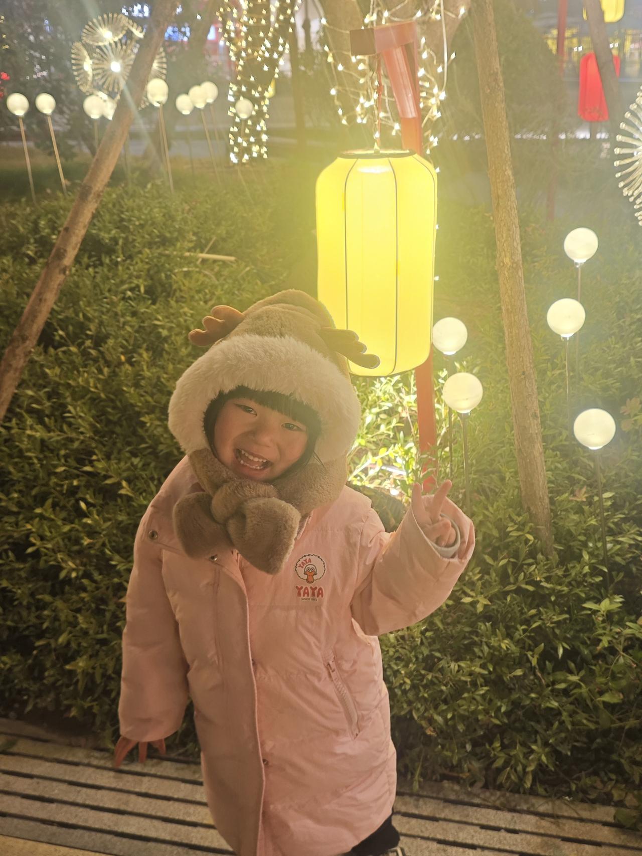 Meta的战略转身：当AI吞掉元宇宙，硅谷铁王座争夺战正在打响

扎克伯格的元宇