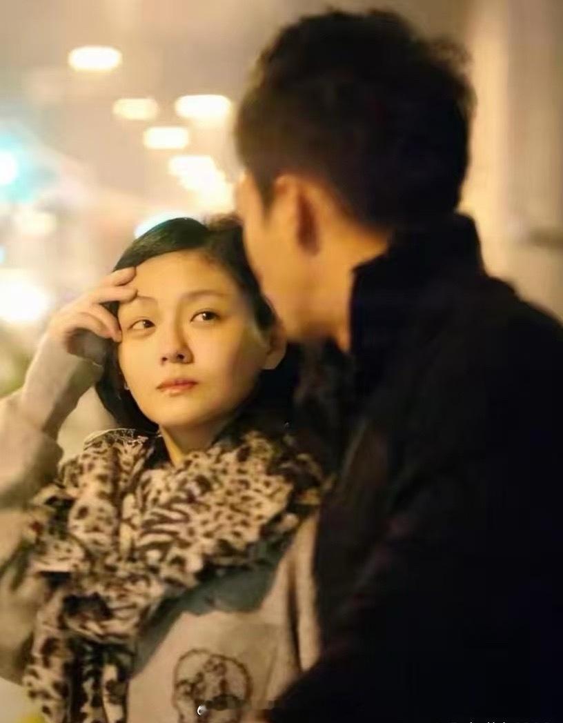 大s和汪小菲刚认识那会儿，一个在娱乐圈风生水起，一个在商业届崭露头角 
