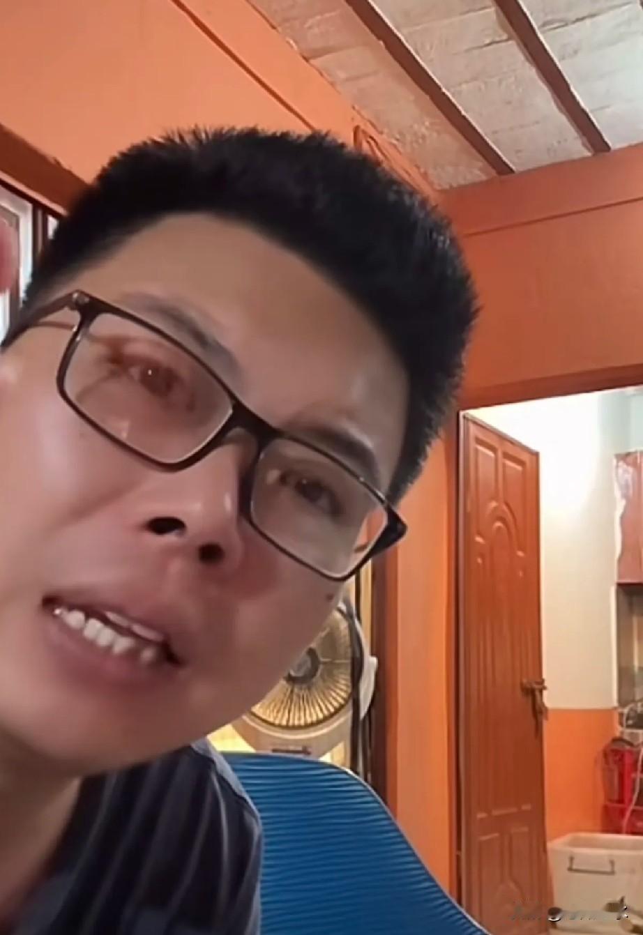 说实话，这几天刷到卓.越和心语那摊子事，我脑子都快拧成麻花了

先是心语放了个大