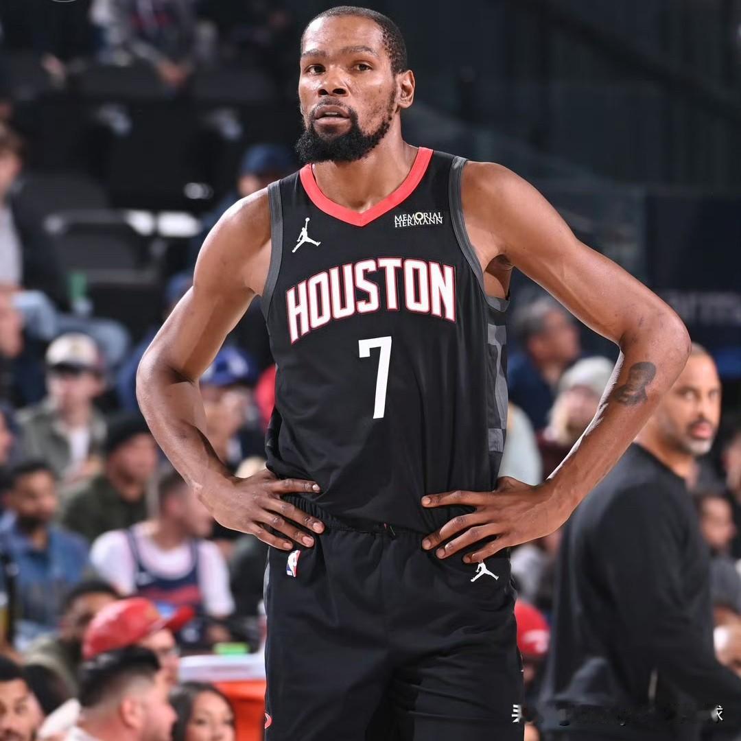 『就在今天！NBA 传来多则火箭队最新消息』

1、惨遭国王 14 分逆转、近 