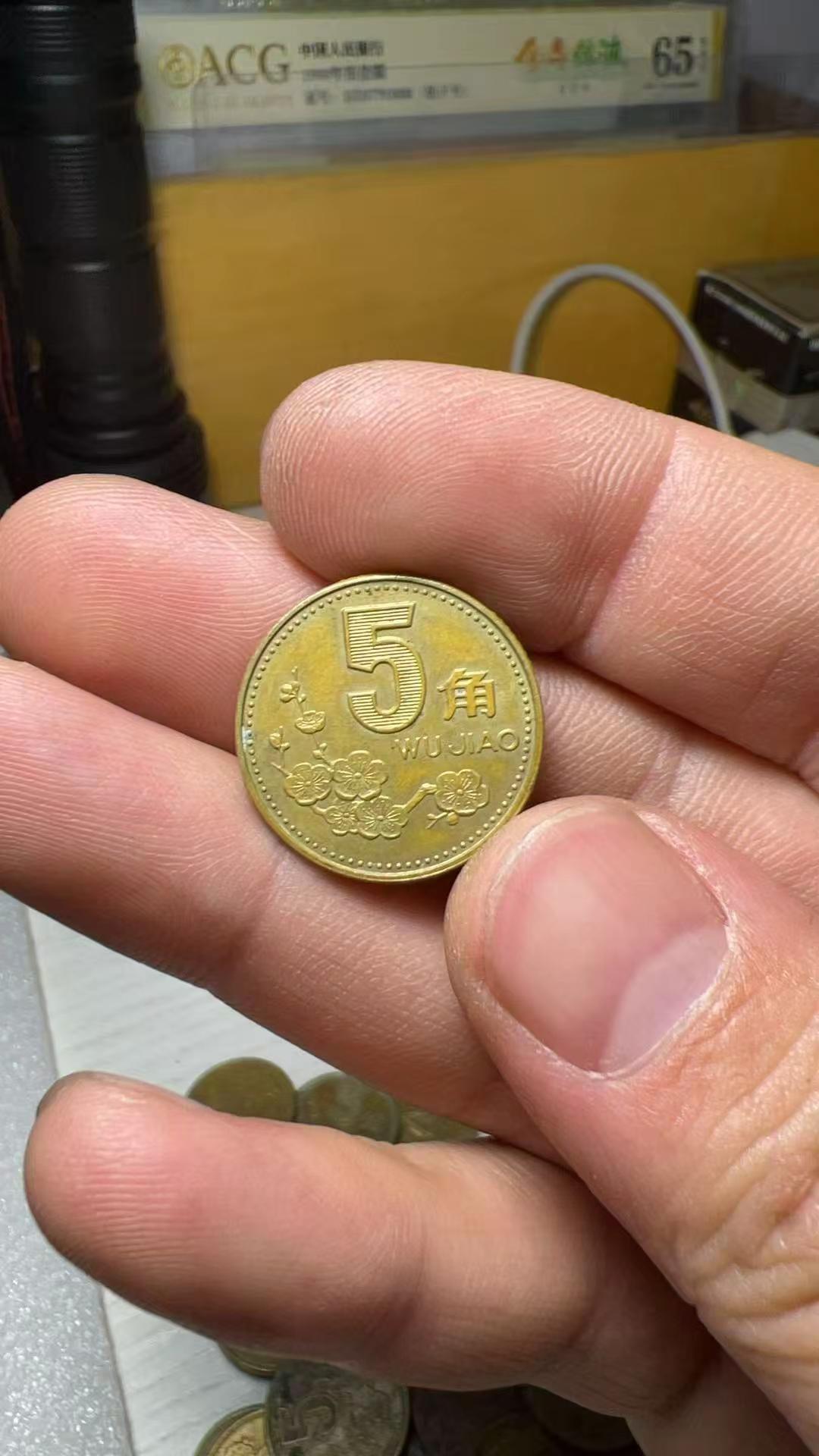 百万英雄·答题瓜分现金。