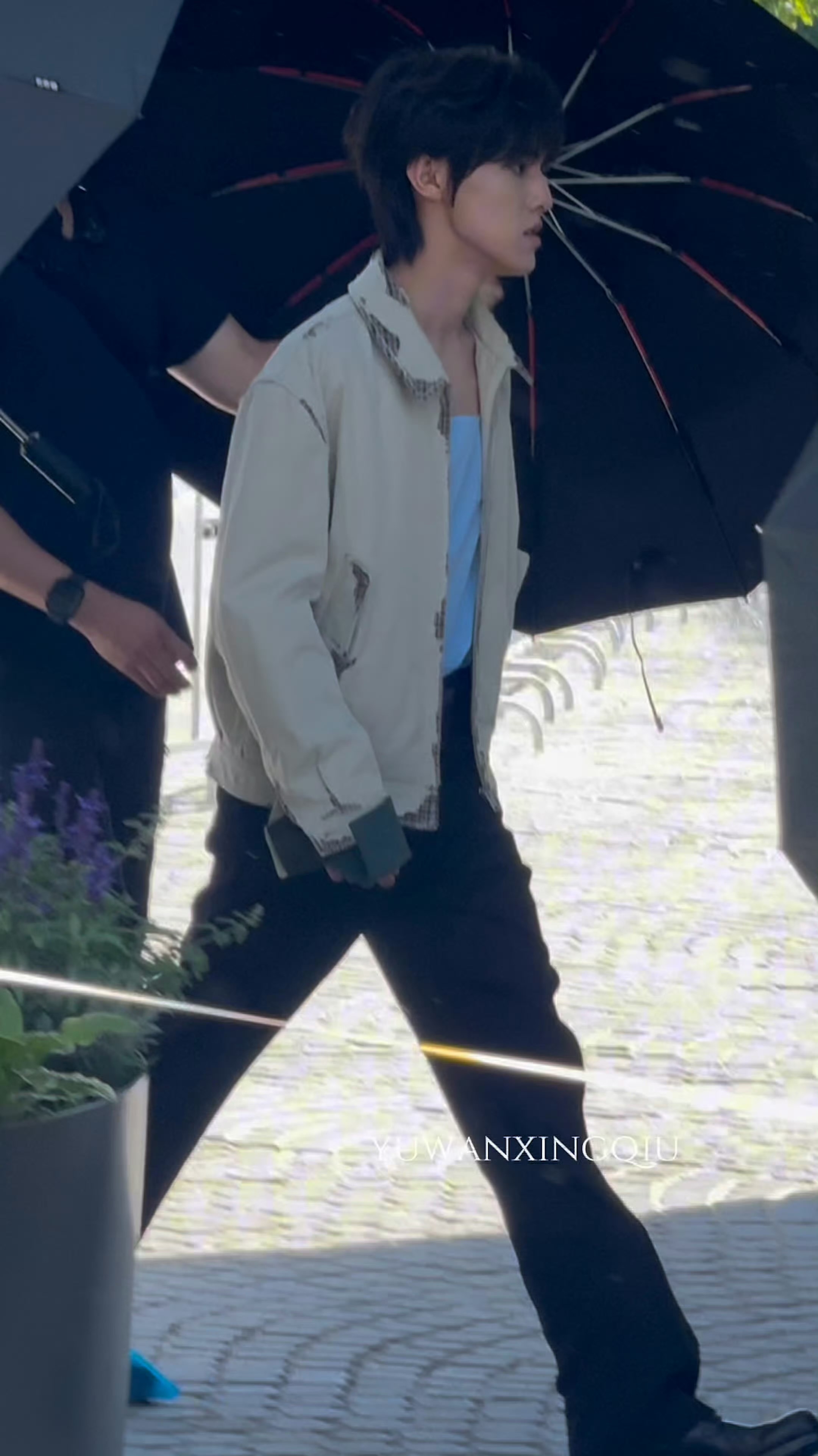 登陆少年prada外拍登陆少年prada外拍造型 TOP今日prada外拍
